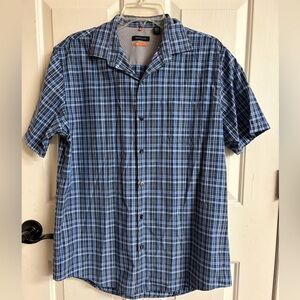 ❤️ Van Heusen Men’s Blue and White Checkered Button Down Shirt